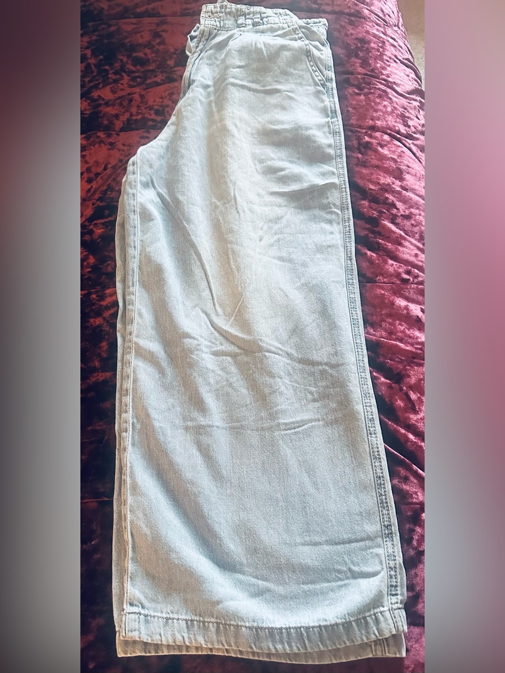 Kensie  Ladies Light Blue Capris Size 12/31